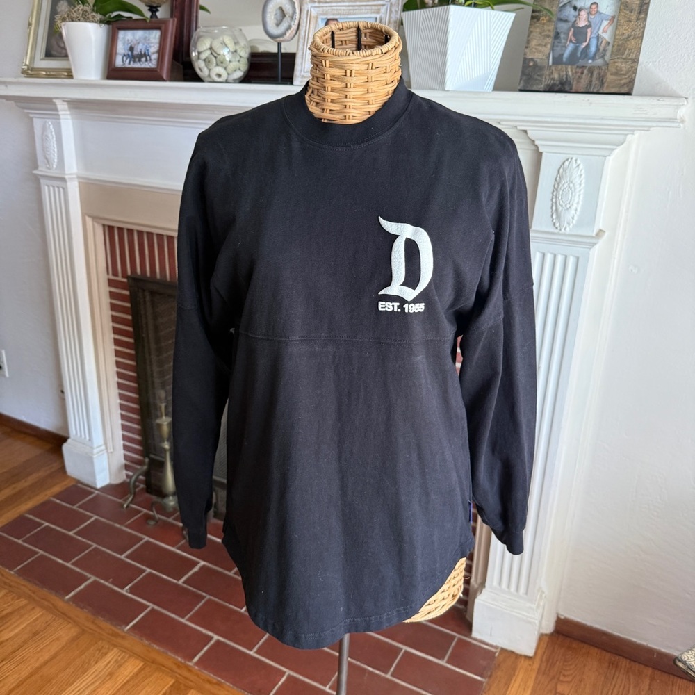 Disney black long sleeve spirit jersey Disneyland XS - Picture 2 of 7